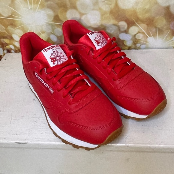 Reebok Classic Leather Low Vector Red Gum sneakers. 8.5 Men’s/10W - Picture 8 of 16